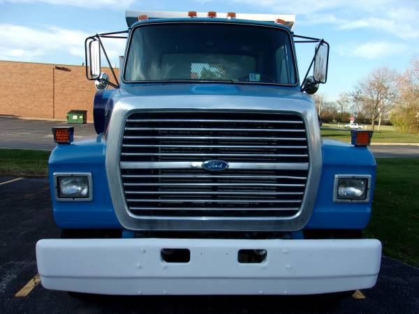 1995 Ford L8000 dump truck 74k miles 8.3 cummings motor allixon... for sale in Burr Ridge, IL – photo 2
