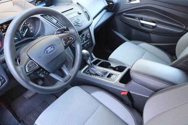 2017 Ford Escape SE hatchback Shadow Black [Black for sale in Nampa, ID – photo 11