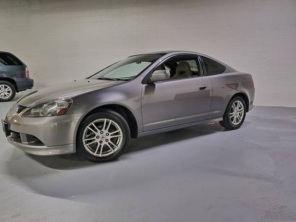 2005 Acura RSX - Financing Available! - cars & trucks - by dealer -... for sale in Glenview, IL – photo 2