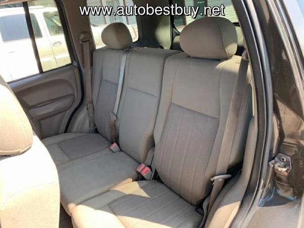 2005 Jeep Liberty Limited 4WD 4dr SUV w/ 28F Call for Steve or Dean... for sale in Murphysboro, IL – photo 12