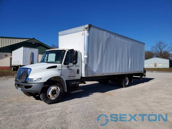 2011 International Box Truck - cars & trucks - by owner - vehicle... for sale in Pomona, MO – photo 2