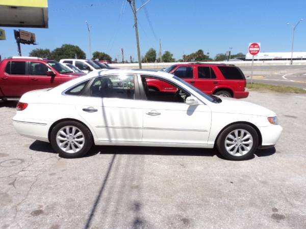 2008 Hyundai Azera Limited V6 3 8L - - by dealer for sale in Clearwater, FL – photo 2