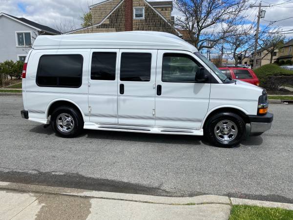 2003 Chevrolet express 1500 hightop - no accident - well mainted for sale in Lawrence, NY – photo 4