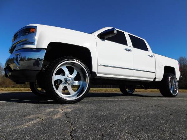LIFTED 17 CHEVY 1500 LTZ CREW 4X4 24X12 FORCE'S NEW 33'S *94K... for sale in KERNERSVILLE, NC – photo 10