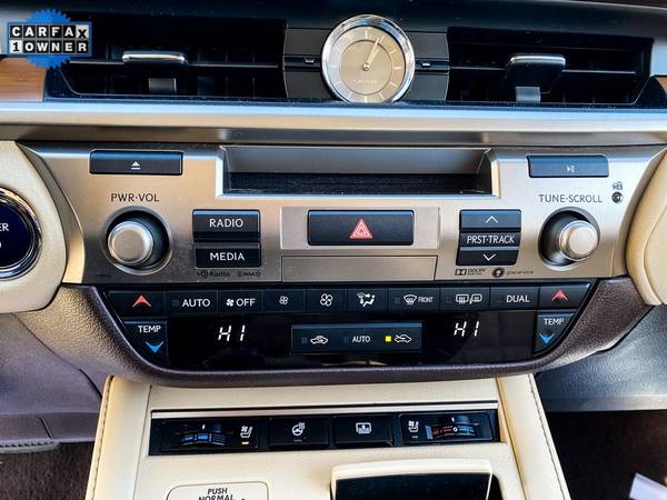 Lexus ES 350 Leather Sunroof Bluetooth Luxury Navigation 1 Owner... for sale in Roanoke, VA – photo 9