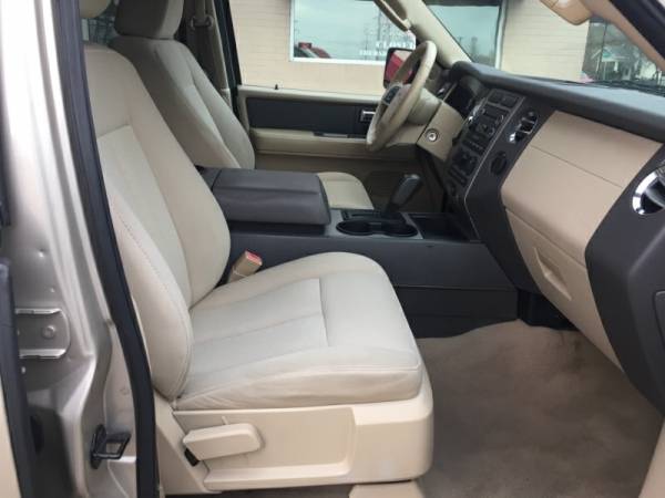 2008 Ford Expedition EL 2WD 4dr SSV /Sunroof/ 3rd row/7000 Cash...... for sale in Fort Worth, TX – photo 11