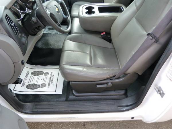 2011 *Chevrolet* *Silverado 2500HD* *2WD Reg Cab 133.7 for sale in New Smyrna Beach, FL – photo 23