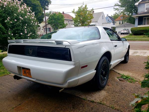 1991 Pontiac Firebird - cars & trucks - by owner - vehicle... for sale in Buffalo, NY – photo 4