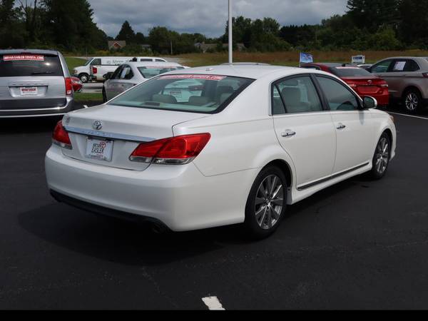 2011 Toyota Avalon Limited - - by dealer - vehicle for sale in Hendersonville, NC – photo 4