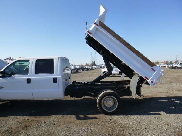 2012 Ford F550 Crew Cab Dump Truck - cars & trucks - by dealer -... for sale in Sacramento, NV – photo 16
