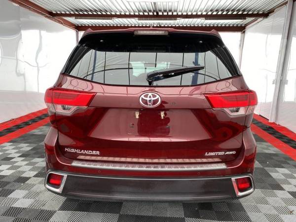 2017 Toyota Highlander Limited Wagon - - by dealer for sale in Richmond Hill, NY – photo 4