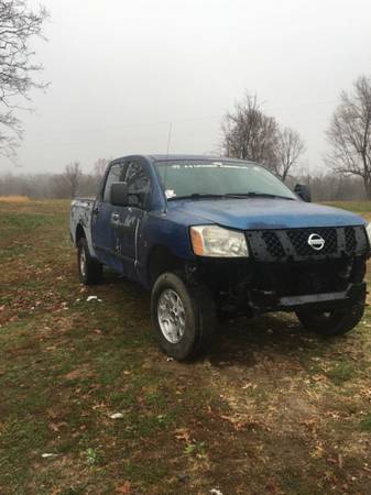2004 Nissan Titan xe 4x4 -$1900 - cars & trucks - by dealer -... for sale in Mammoth Spring, AR – photo 3