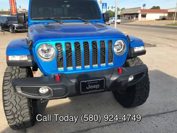 2020 Jeep Gladiator Rubicon 4x4 - cars & trucks - by dealer -... for sale in Durant, OK – photo 14