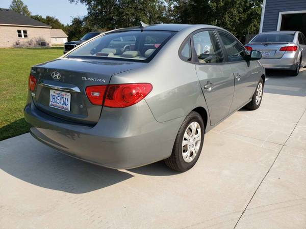 2010 hyundai elantra - cars & trucks - by owner - vehicle automotive... for sale in Aydlett, NC – photo 2