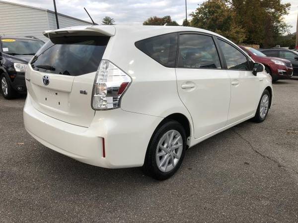 2013 Toyota Prius V 5dr Wgn Two (Natl) - cars & trucks - by dealer -... for sale in Knoxville, TN – photo 7