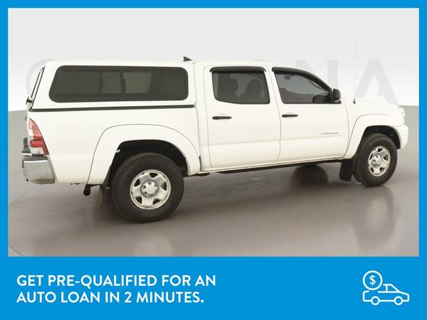 2015 Toyota Tacoma Double Cab PreRunner Pickup 4D 5 ft pickup White for sale in milwaukee, WI – photo 9