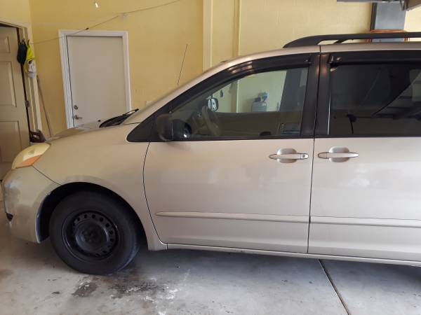 2006 Toyota Sienna for Sale - cars & trucks - by owner - vehicle... for sale in Punta Gorda, FL