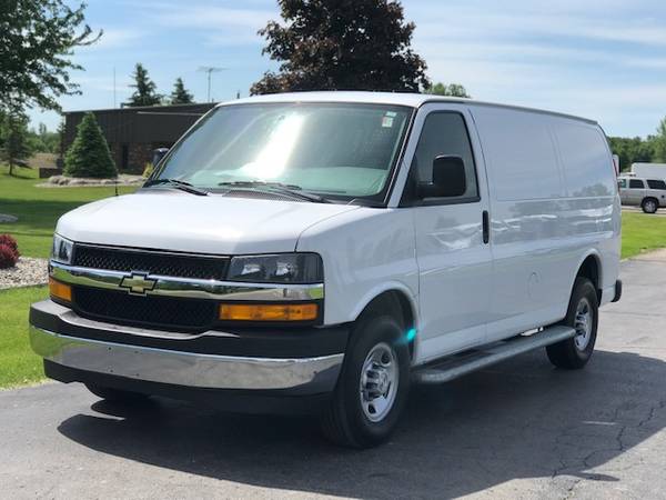 2018 Chevrolet G2500 Express Cargo Van ****FULL POWER OPTIONS**** for sale in Swartz Creek,MI, MI – photo 2