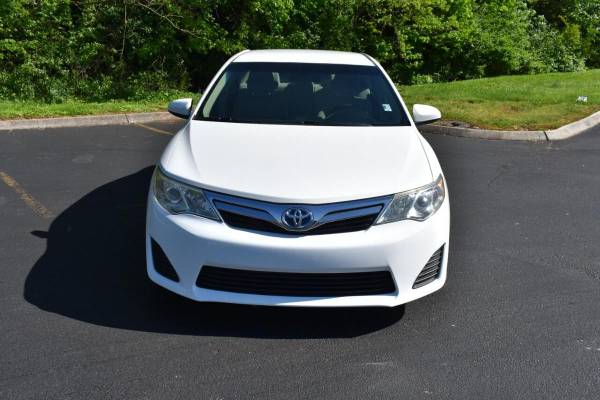 2013 Toyota Camry Hybrid LE 4dr Sedan - - by dealer for sale in Knoxville, TN – photo 3