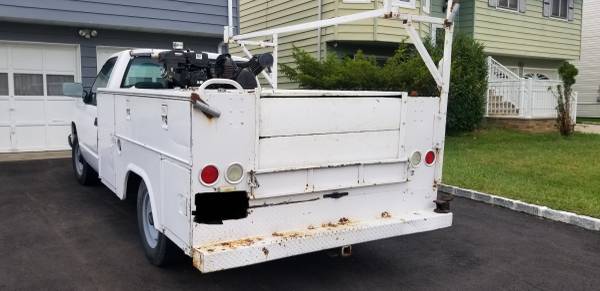 SERVICE TRUCK WITH TOOLS TO REPAIR TRUCKS FOR SALE!!! for sale in Carteret, NJ – photo 5