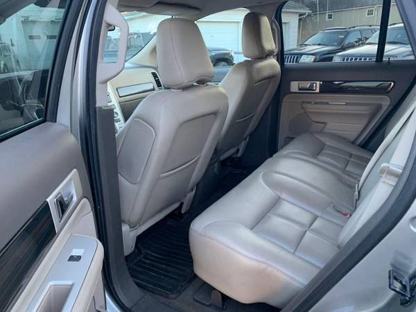 2008 Lincoln MKX AWD 4dr - cars & trucks - by dealer - vehicle... for sale in East Windsor, CT – photo 10