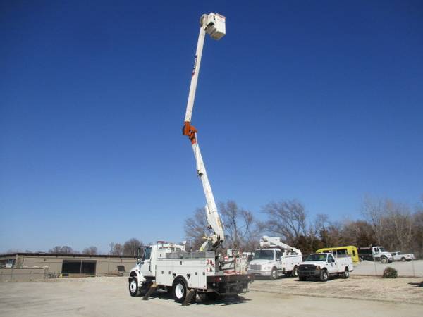 2013 International 4300 50 Reach Bucket Truck - - by for sale in Kansas City, MO – photo 17