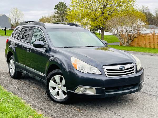 2011 Subaru Outback 2 5 Clean Carfax for sale in Latham, NY – photo 4