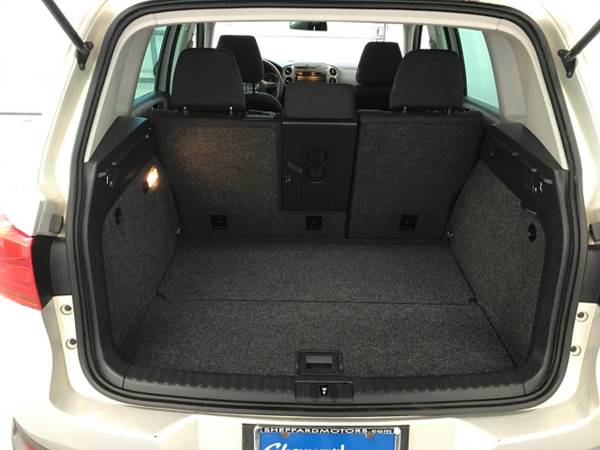 2012 Volkswagen Tiguan 4WD 4dr Auto S w/Sunroof - - by for sale in Eugene, OR – photo 7