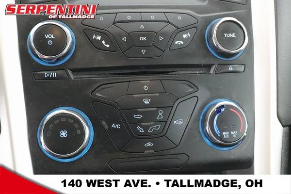 2014 Ford Fusion SE sedan Ingot Silver Metallic - cars & trucks - by... for sale in Tallmadge, OH – photo 23