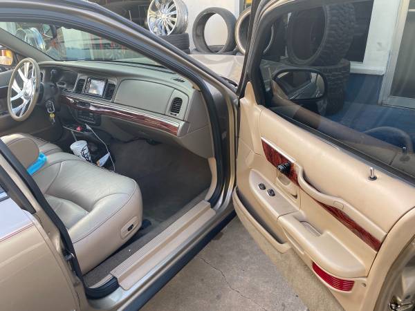 2001 Grand Marquis - cars & trucks - by owner - vehicle automotive... for sale in Round Rock, TX – photo 13