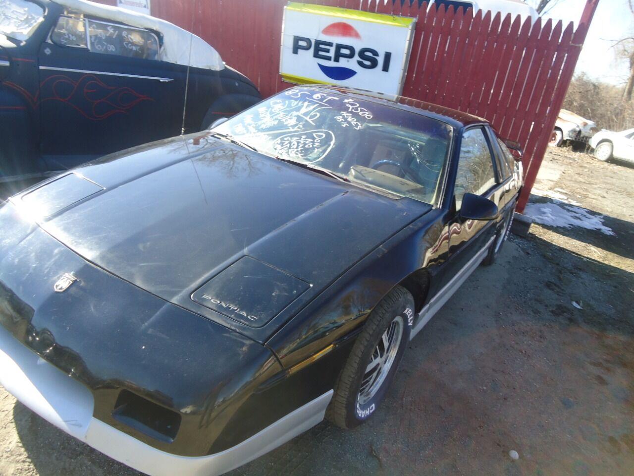 1985 Pontiac Fiero for sale in Jackson, MI – photo 6