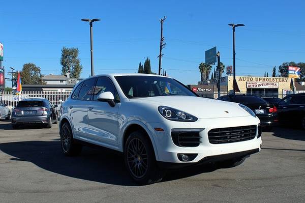 2017 Porsche Cayenne AWD PLATINUM EDITION **$0-$500 DOWN. *BAD... for sale in North Hollywood, CA – photo 3