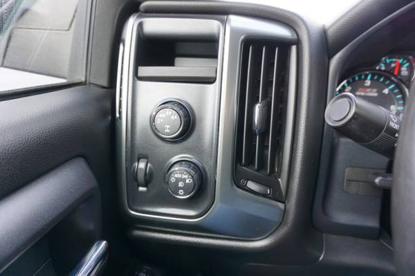 2015 Chevrolet Chevy Silverado 1500 Diesel Truck / Trucks - cars &... for sale in Plaistow, ME – photo 21