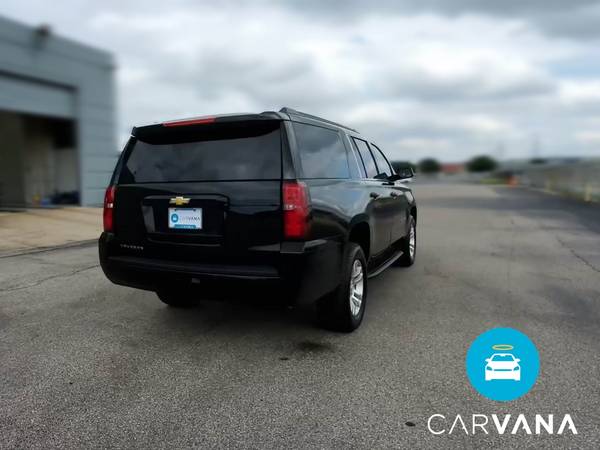 2020 Chevy Chevrolet Suburban LT Sport Utility 4D suv Black -... for sale in Corpus Christi, TX – photo 10