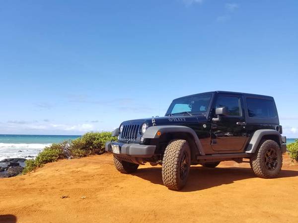 2015 Excellent condition Jeep Wrangler Willy 4x4 Rubicon Package -... for sale in Kahului, HI – photo 3