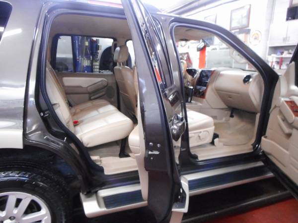 2007 FORD EXPLORER EDDIE BAUER - cars & trucks - by dealer - vehicle... for sale in Waterloo, IA – photo 7