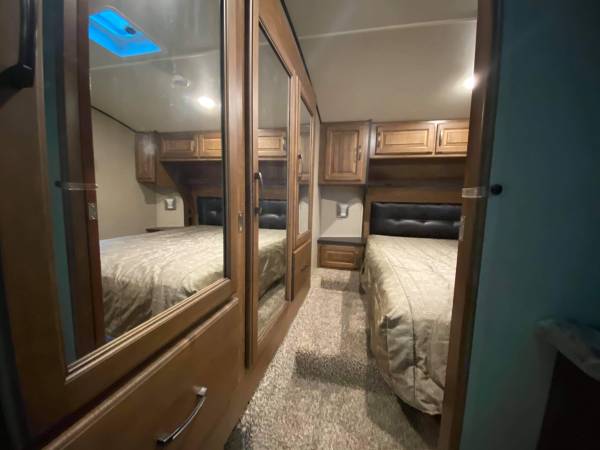 2017 GRAND DESIGN REFLECTION 30BH - - by dealer for sale in Barre, VT – photo 9