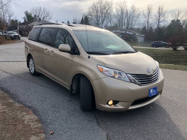 2014 TOYOTA SIENNA AWD XLE - cars & trucks - by dealer - vehicle... for sale in Williston, VT – photo 3