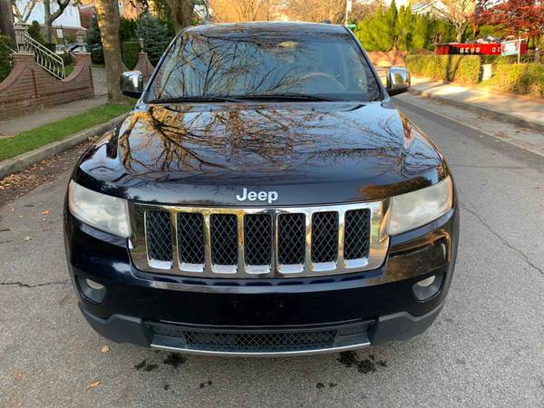 2011 Jeep Grand Cherokee Overland 4WD, 5.7L HEMI Fully Loaded - cars... for sale in Rego Park, NY