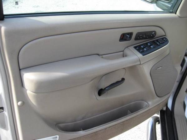 2005 Chevrolet Avalanche 1500 LT - Low Rates Available! - cars & for sale in Prospect Park, DE – photo 10