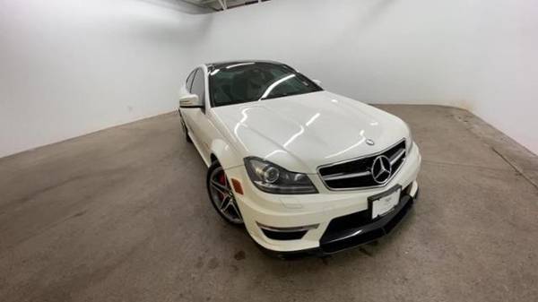 2013 Mercedes-Benz C-Class 2dr Cpe C 63 AMG RWD Coupe - cars & for sale in Portland, OR – photo 3