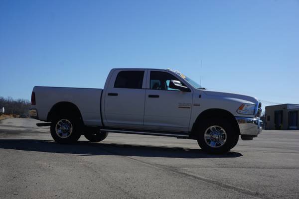 2016 RAM 2500 4WD Crew Cab 149 Tradesman - - by dealer for sale in Greenville, PA – photo 4