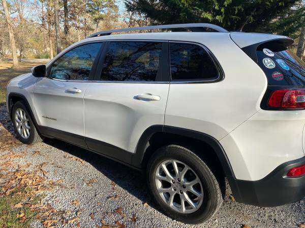 2018 Jeep Cherokee Latitude - cars & trucks - by owner - vehicle... for sale in Decatur, AL – photo 2