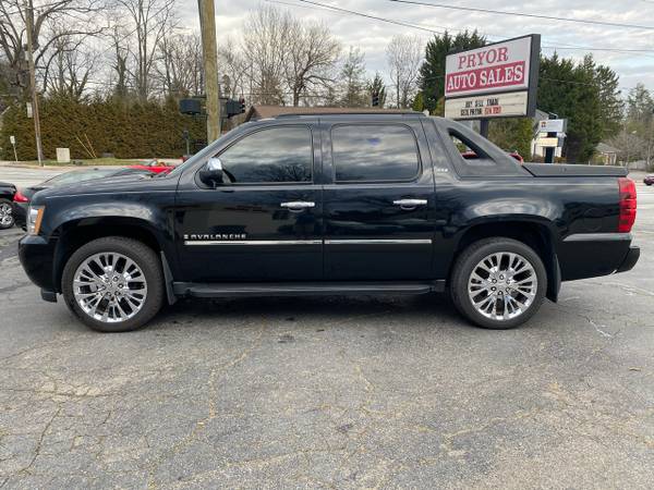 2009 Chevrolet Avalanche LTZ 4WD - - by dealer for sale in Hendersonville, NC – photo 2