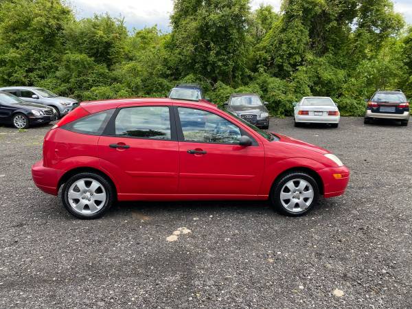 02 Ford Focus ZX5 for sale in Vineland , NJ – photo 5