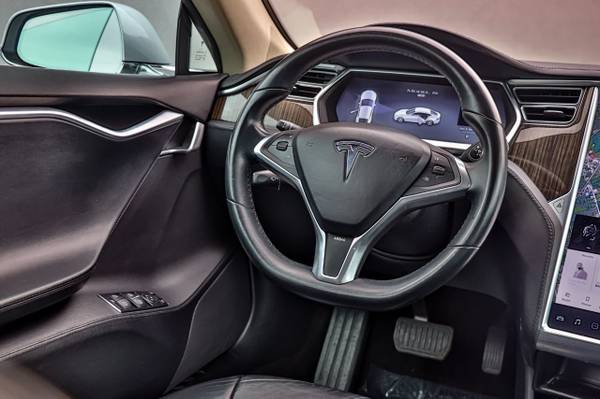2013 Tesla Model S 4dr Sedan Silver Metallic for sale in Oak Forest, IL – photo 19