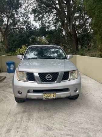 2005 Nissan Pathfinder LE for sale in St. Augustine, FL – photo 2