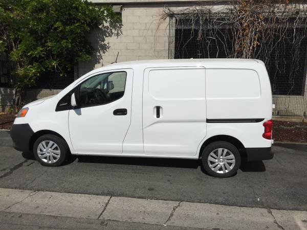2018 Nissan NV200 SV with 8500 miles for sale in North Hollywood, CA – photo 5