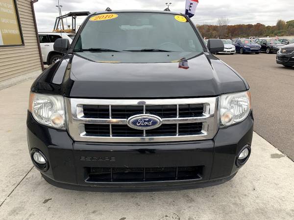 2010 Ford Escape FWD 4dr XLT - cars & trucks - by dealer - vehicle... for sale in Chesaning, MI – photo 2