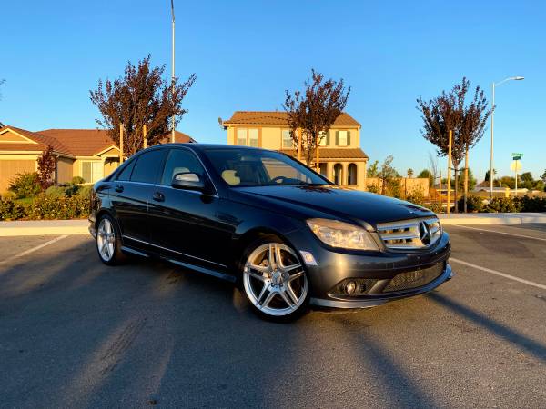 2009 Mercedes Benz C300 with Panoramic Sunroof for sale in Hollister, CA – photo 8